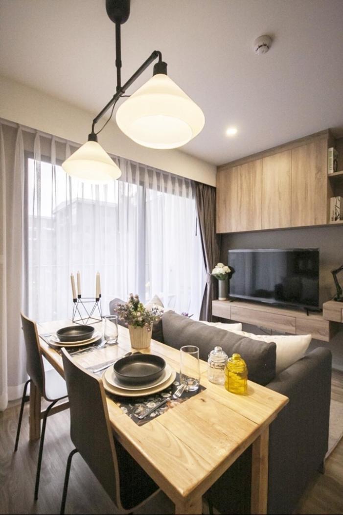 Blossom Sathorn By Plearn Apartment Bangkok Room photo
